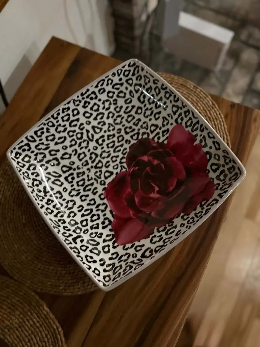 Italian Ceramics Company Serving Bowl Dish Black White Leopard Print Red Rose